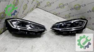 VOLKSWAGEN GOLF SPORTSVAN  SAĞ FAR (SÖKME) 517941082
