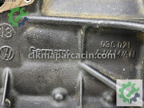 Volkswagen Jetta Blok 03C100038P çıkma parça