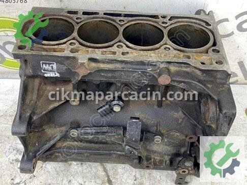 Volkswagen Jetta Blok 03C100038P çıkma parça