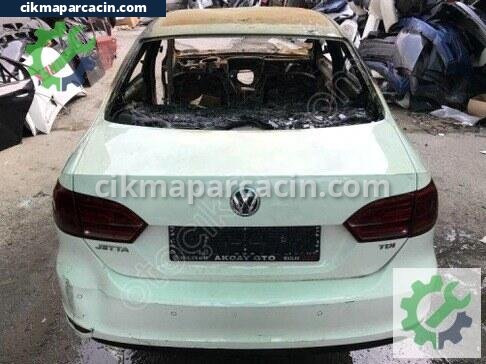Volkswagen Jetta Bagaj Kapağı çıkma parça