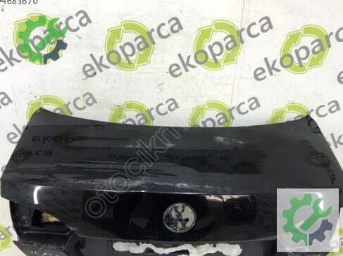Volkswagen Jetta Bagaj Kapağı 5C6827025 çıkma parça