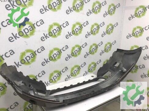 Volkswagen Jetta Ön Tampon 5C6807221B çıkma parça