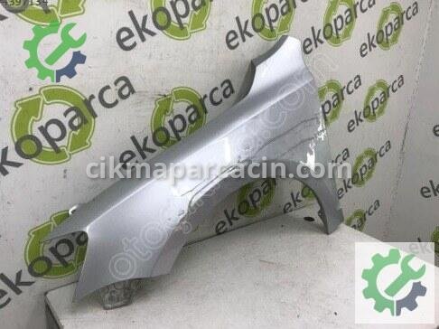 Volkswagen Jetta Sol Ön Çamurluk 5C6821021 çıkma parça