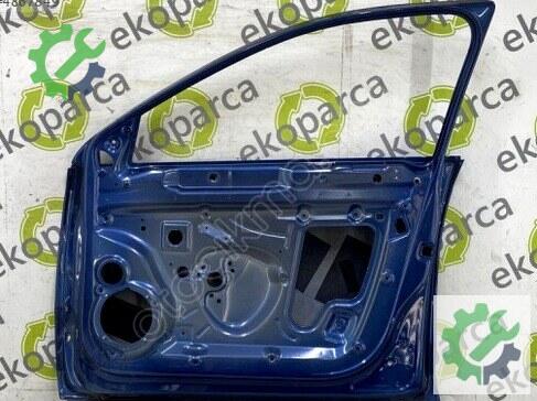 Volkswagen Jetta Sağ Ön Kapı 5C6831056 çıkma parça