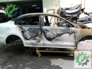 VOLKSWAGEN JETTA 2011 2017 SOL ÖN ÇEYREK 5C6809203