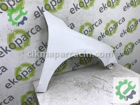 Volkswagen Jetta Sağ Ön Çamurluk 5C6821022 çıkma parça
