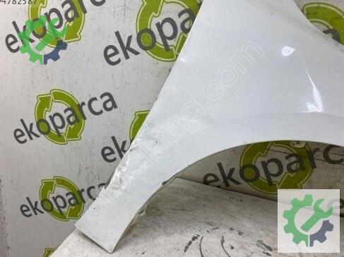 Volkswagen Jetta Sağ Ön Çamurluk 5C6821022 çıkma parça