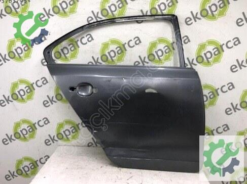 Volkswagen Jetta Sağ Arka Kapı 5C6833056 çıkma parça