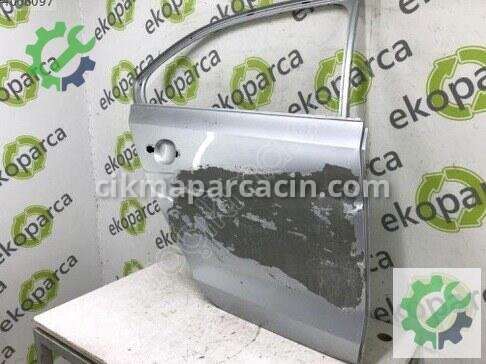 Volkswagen Jetta Sağ Arka Kapı 5C6833056 çıkma parça