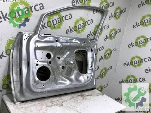 Volkswagen Jetta Sağ Arka Kapı 5C6833056 çıkma parça