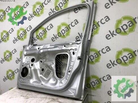 Volkswagen Jetta Sağ Arka Kapı 5C6833056 çıkma parça
