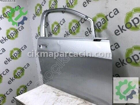 Volkswagen Jetta Sağ Arka Kapı 5C6833056 çıkma parça