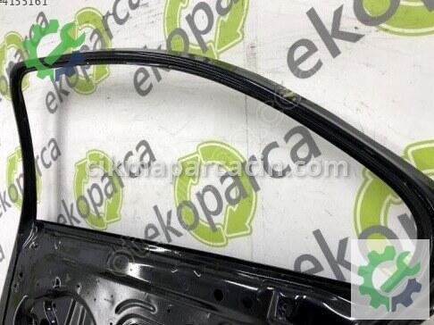 Volkswagen Jetta Sağ Arka Kapı 5C6833056 çıkma parça