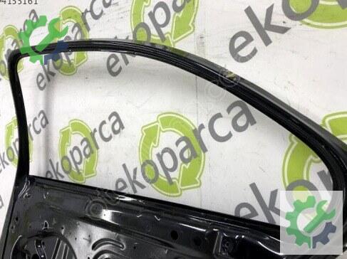 Volkswagen Jetta Sağ Arka Kapı 5C6833056 çıkma parça