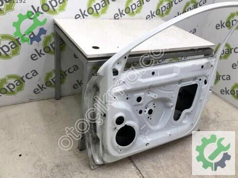 Volkswagen Jetta Sağ Ön Kapı 5C6831056 çıkma parça