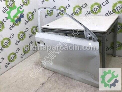 Volkswagen Jetta Sağ Ön Kapı 5C6831056 çıkma parça