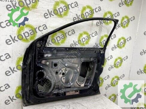 Volkswagen Jetta Sağ Ön Kapı Sacı 5C6831056 çıkma parça