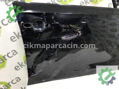 Volkswagen Jetta Sağ Ön Kapı 5C6831056 çıkma parça