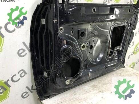 Volkswagen Jetta Sağ Ön Kapı 5C6831056 çıkma parça