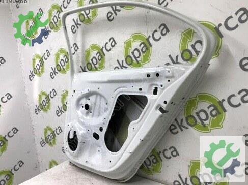 Volkswagen Jetta Sağ Arka Kapı 5C6833056 çıkma parça