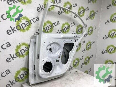 Volkswagen Jetta Sağ Arka Kapı 5C6833056 çıkma parça