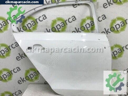 Volkswagen Jetta Sağ Arka Kapı çıkma parça