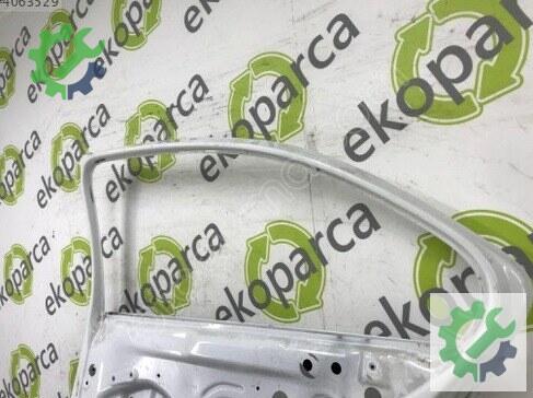 Volkswagen Jetta Sağ Arka Kapı 5C6833056 çıkma parça