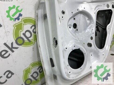 Volkswagen Jetta Sağ Arka Kapı 5C6833056 çıkma parça