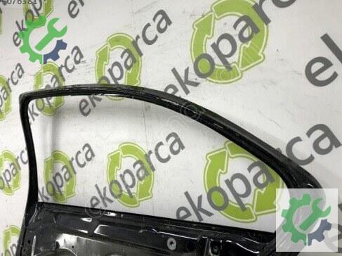 Volkswagen Jetta Sağ Arka Kapı 5C6833056 çıkma parça
