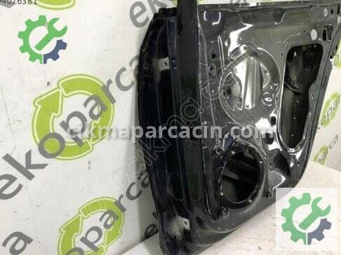 Volkswagen Jetta Sağ Arka Kapı 5C6833056 çıkma parça