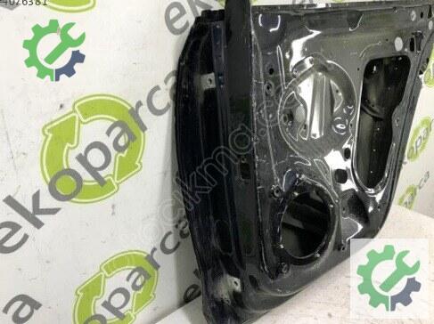 Volkswagen Jetta Sağ Arka Kapı 5C6833056 çıkma parça