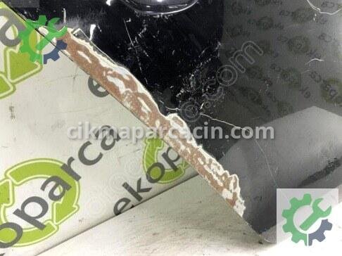 Volkswagen Jetta Sağ Arka Kapı 5C6833056 çıkma parça