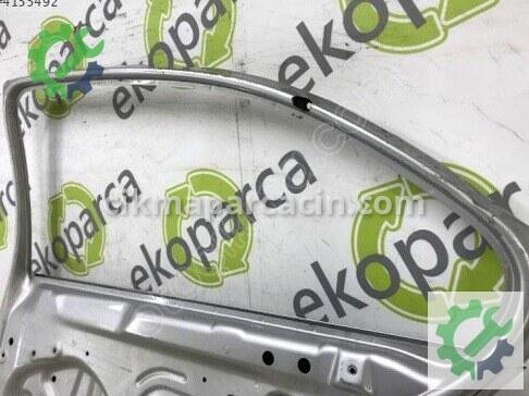 Volkswagen Jetta Sağ Arka Kapı 5C6833056 çıkma parça