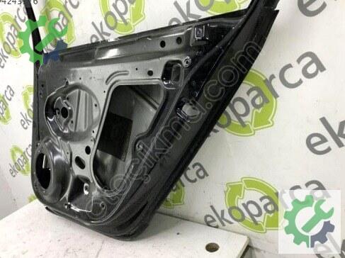 Volkswagen Jetta Sağ Arka Kapı 5C6833056 çıkma parça