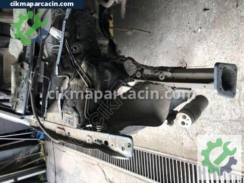 Volkswagen Passat Sağ Ön Aks çıkma parça