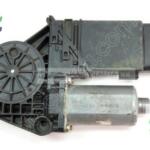 VOLKSWAGEN PASSAT 2000 2005 SOL ÖN KAPI CAM MOTORU 3B1959801