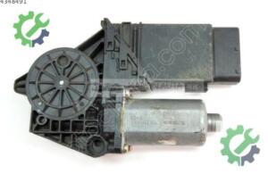 VOLKSWAGEN PASSAT 2000 2005 SOL ÖN KAPI CAM MOTORU 3B1959801
