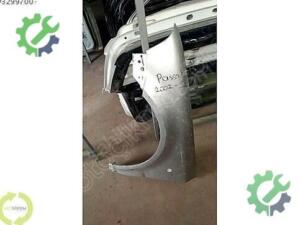 VOLKSWAGEN PASSAT 2003 2005 ÇAMURLUK ÖN SOL 3B0821105E