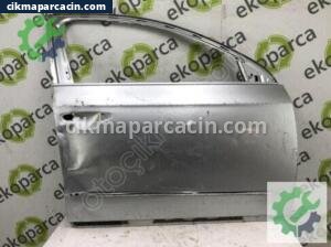 VOLKSWAGEN PASSAT 2005 2011 SAĞ ÖN KAPI 3C4831056