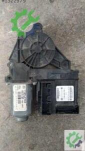 VOLKSWAGEN PASSAT 2006 2011 SOL ÖN CAM MOTORU 1K0959793J