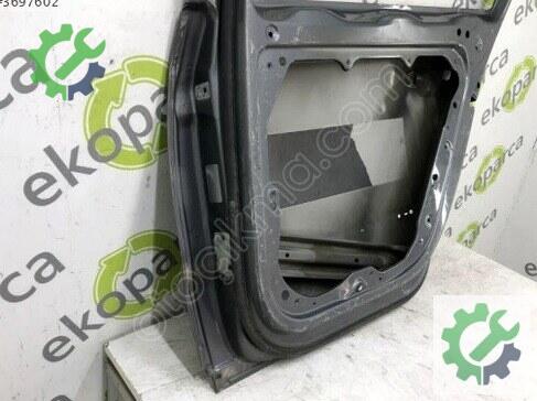 Volkswagen Passat Sağ Arka Kapı 3C5833056 çıkma parça