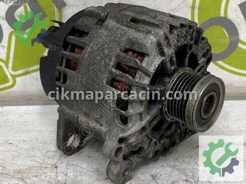 Volkswagen Passat Şarj Dinamosu 03C903025D çıkma parça