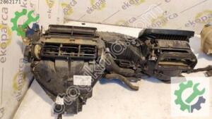 VOLKSWAGEN PASSAT 2011 2014 KALORİFER KAZANI SÖKME 3C1820003FQ