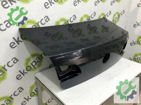Volkswagen Passat Bagaj Kapağı 3AE827159 çıkma parça