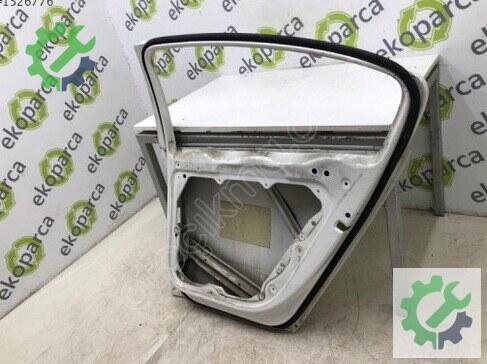 Volkswagen Passat Sağ Arka Kapı 3AE833056 çıkma parça