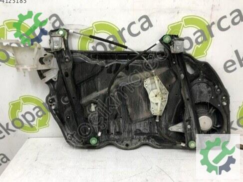Volkswagen Passat Sağ Ön Cam Krikosu 3AA837756 çıkma parça