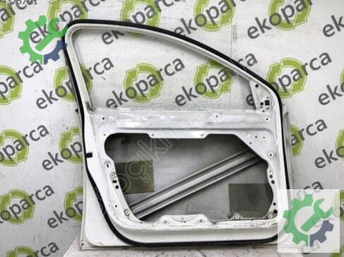 Volkswagen Passat Sol Ön Kapı 3AA831055 çıkma parça