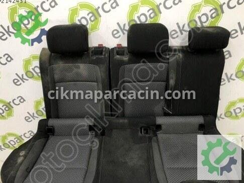 Volkswagen Passat Koltuk 5Q4881105Q çıkma parça