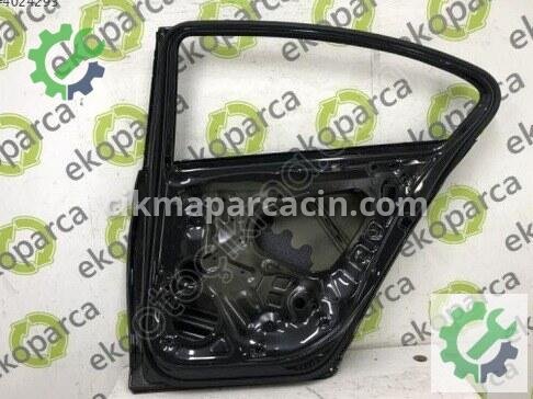 Volkswagen Passat Sağ Arka Kapı 3G5833056 çıkma parça