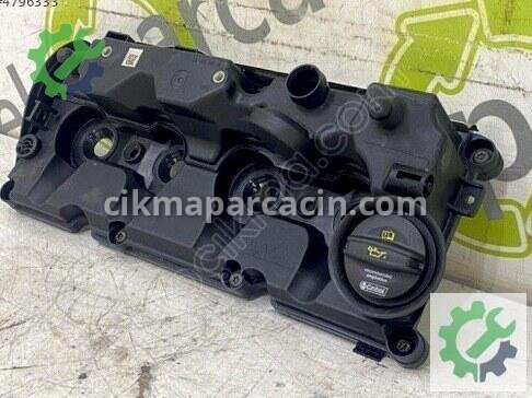 Volkswagen Passat Külbütör Kapağı 03L103469AE çıkma parça
